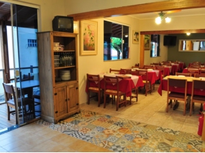 Foto de Pizzeria Castelano em Valinhos, SP por Solutudo