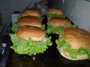 Foto de Dú Bom Lanches - Loja 1 em Valinhos, SP por Solutudo