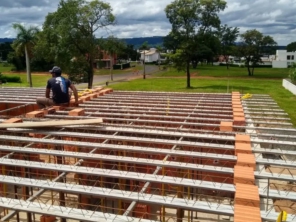 Foto de Construtora Souza em Botucatu, SP por Solutudo