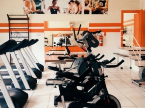Foto de Trajano Center Academia em Valinhos, SP por Solutudo