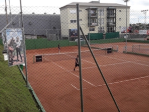 Foto de Léo Tennis Atibaia - Aula de Tênis, Beach Tênis e Locação de Quadra de Tênis em Atibaia, SP por Solutudo