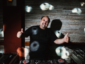 Foto de Dj Carlinhos Cancun em Itatiba, SP por Solutudo