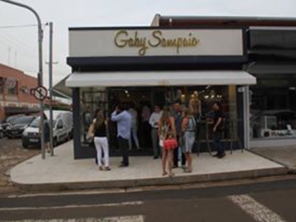 Foto de Gaby Sampaio -  Roupas e Acessórios em Avaré, SP por Solutudo