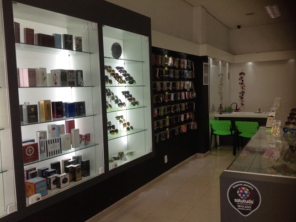 Foto de VipStore - Loja 2 Av. Dom Lúcio em Botucatu, SP por Solutudo