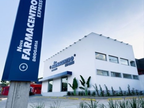 Foto de Nova Farmacentro Drogaria Express (Loja 2) em Bauru, SP por Solutudo