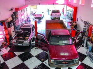 Foto de Garage em Boituva, SP por Solutudo