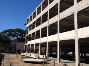 Foto de Prata Construtora em Botucatu, SP por Solutudo