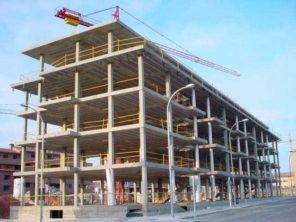 Foto de Prata Construtora em Botucatu, SP por Solutudo