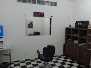Foto de Mãos de Tesoura Barbearia e Salão de Cabelereiro em Botucatu, SP por Solutudo