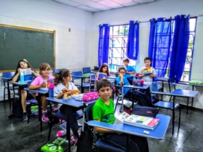Foto de Colégio Peres Guimarães em Boituva, SP por Solutudo