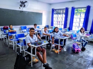 Foto de Colégio Peres Guimarães em Boituva, SP por Solutudo