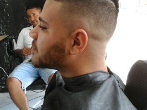 Foto de Barbearia Reis em Bauru, SP por Solutudo