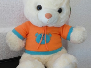 Lindo urso em pelúcia macio e fofinho para você presentear crianças ou sua namorado/namorada !
