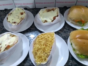 Foto de Toninho Lanches em Assis, SP por Solutudo