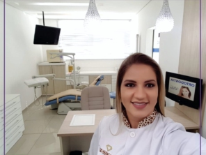 Foto de Dra Vanessa Delfino e Equipe em Assis, SP por Solutudo