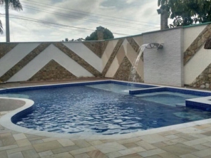 Foto de Piscinas Jundiaí em Jundiaí, SP por Solutudo
