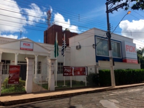 Foto de Fisk - Centro de Ensino em Assis, SP por Solutudo