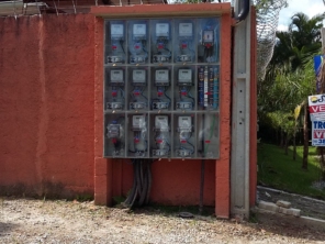 Foto de Poste Padrão em Caraguatatuba, SP por Solutudo