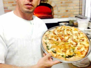 Foto de Pizzaria Caporal em Caraguatatuba, SP por Solutudo