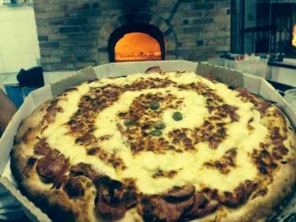 Foto de Pizzaria Caporal em Caraguatatuba, SP por Solutudo