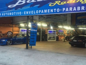 Foto de Bailoni Racing Original Auto Vidros em Caraguatatuba, SP por Solutudo