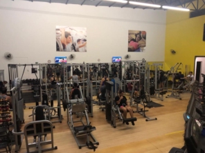 Foto de Academia Cia do Corpo em Presidente Prudente, SP por Solutudo