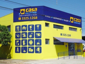 Foto de Casa do Construtor Assis em Assis, SP por Solutudo