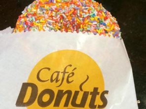Foto de Café Donuts Vianelo em Jundiaí, SP por Solutudo