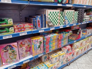 Foto de Rebeca Atacarejo em Assis, SP por Solutudo
