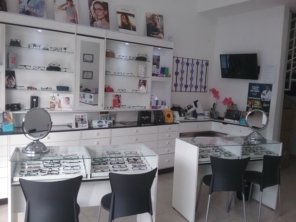 Foto de Luzótica em Jundiaí, SP por Solutudo