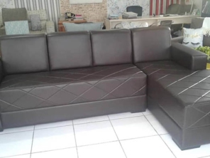 Foto de Atelier do Estofado em Marília, SP por Solutudo