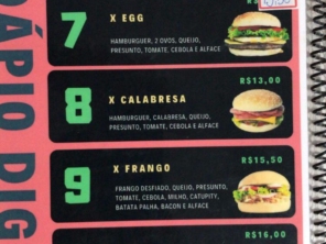 Foto de Lanches Mania em Pederneiras, SP por Solutudo
