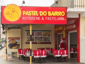 Foto de Pastel do Bairro em Botucatu, SP por Solutudo