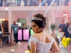 Foto de Márcia Freire Makeup Artístic Hair em Itatiba, SP por Solutudo