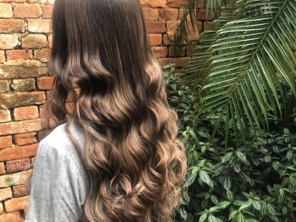 Foto de Márcia Freire Makeup Artístic Hair em Itatiba, SP por Solutudo