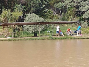 Foto de Pesqueiro Alto da Serra em Botucatu, SP por Solutudo