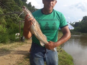 Foto de Pesqueiro Alto da Serra em Botucatu, SP por Solutudo