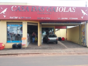 Foto de Casa das Gaiolas Dois Bicudos em Assis, SP por Solutudo