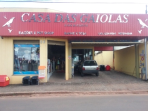 Foto de Casa das Gaiolas Dois Bicudos em Assis, SP por Solutudo