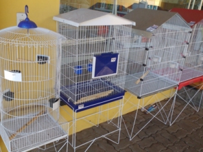 Foto de Casa das Gaiolas Dois Bicudos em Assis, SP por Solutudo