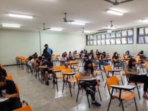 Foto de Colégio Anglo Unigran - Cursinho Pré Vestibular em Dourados, MS por Solutudo