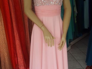 Foto de Nair Ateliê da Moda em São Roque, SP por Solutudo