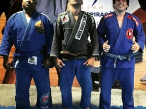 Academia transpiração