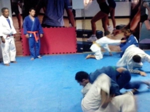 Academia transpiração