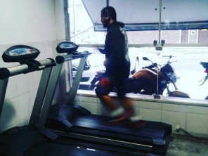Academia transpiração