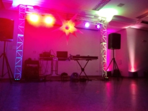 Foto de Locutor e DJ Fabiano Andreuci em Marília, SP por Solutudo