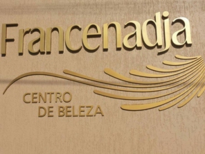 Foto de Francenadja Centro de Beleza em Aracaju, SE por Solutudo