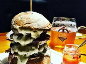 Foto de Calles Bar de Tapas em Aracaju, SE por Solutudo