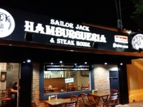 Foto de Sailor Jack Burguer em Botucatu, SP por Solutudo