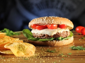 Foto de Sailor Jack Burguer em Botucatu, SP por Solutudo
